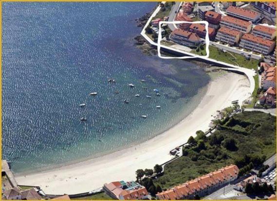Aparthotel Corcubion Playa De Quenxe Exterior photo